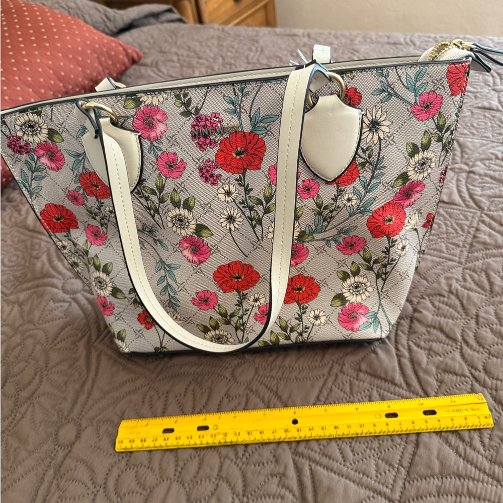 Nine West White and Pink Floral Tote Bag with Spacious Design